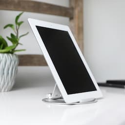 Tablet standaard zilver